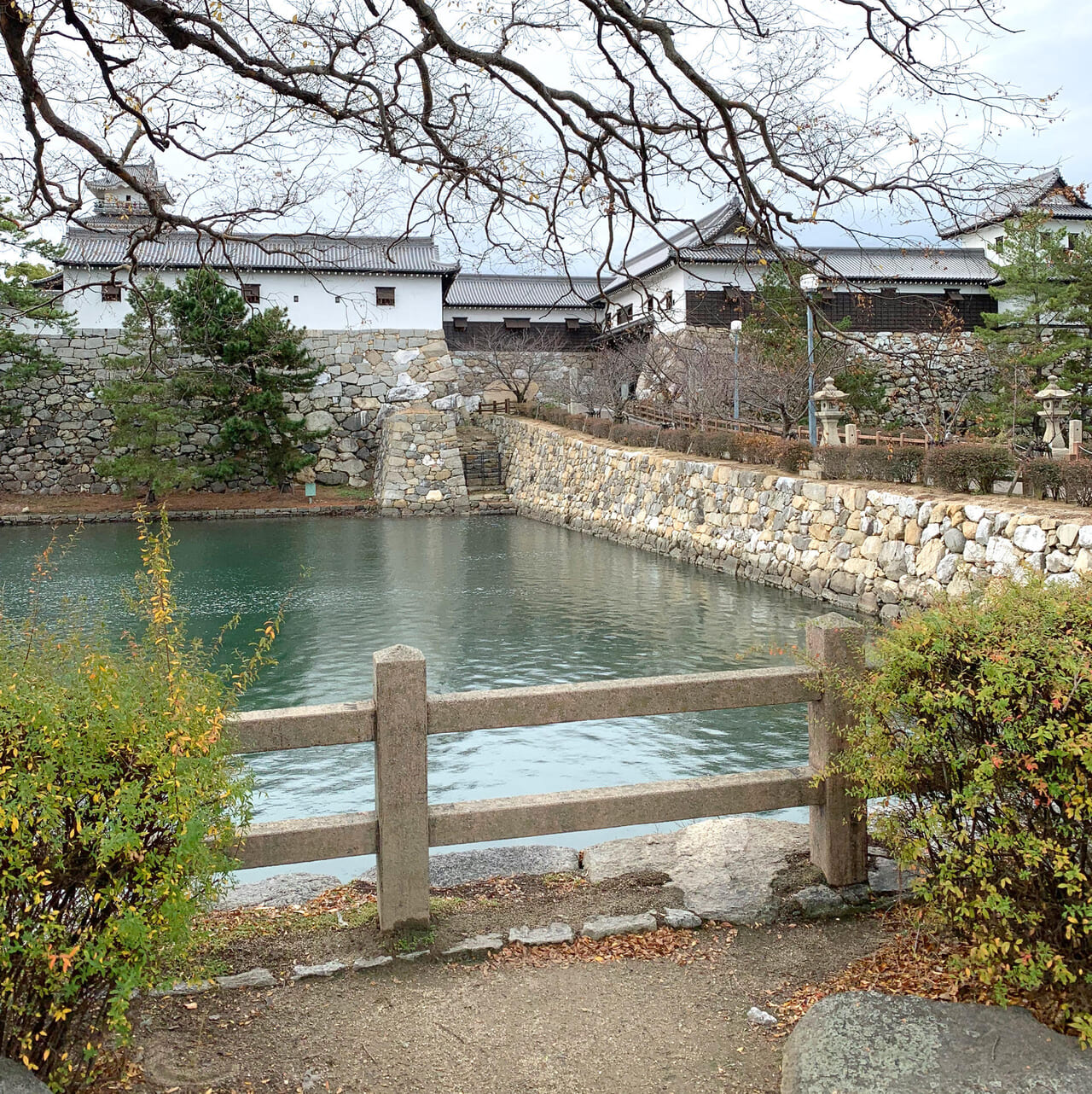 「今治城」は今治が誇る日本3大水城の1つです!!