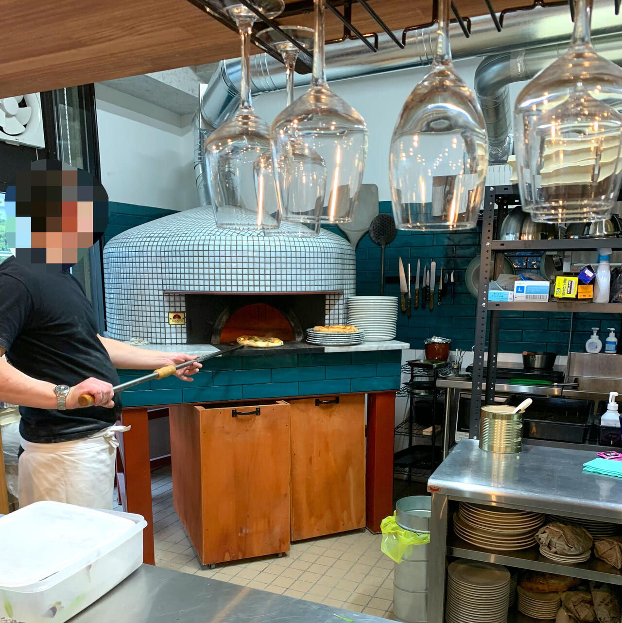 南宝来町に3月からオープンした人気店「pizzeria kuroneko」に行ってみました!!