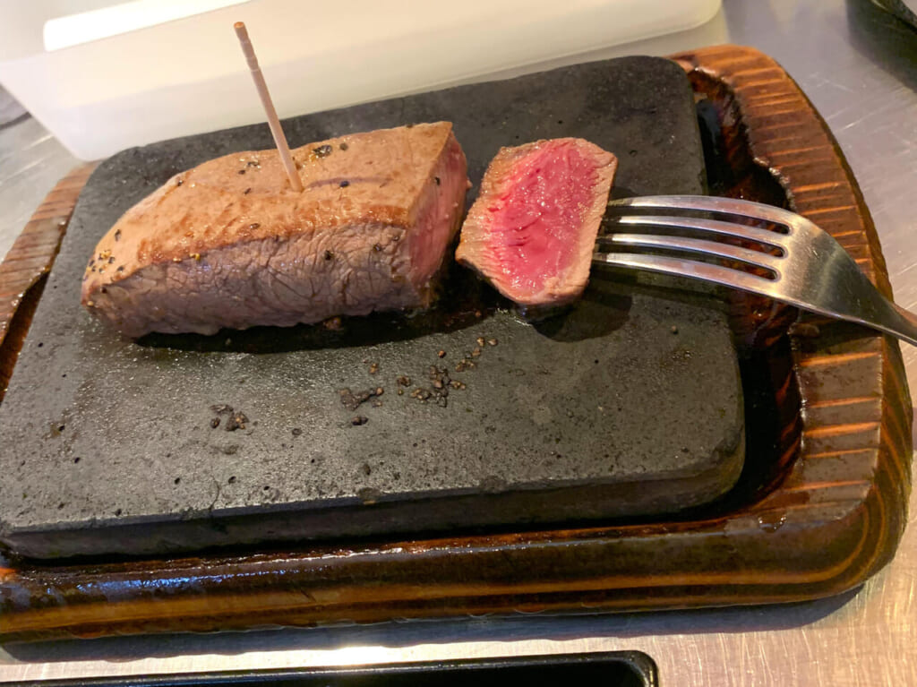 去年からできた「やっぱりステーキ今治店」。がっつり食べたい時におすすめです!!