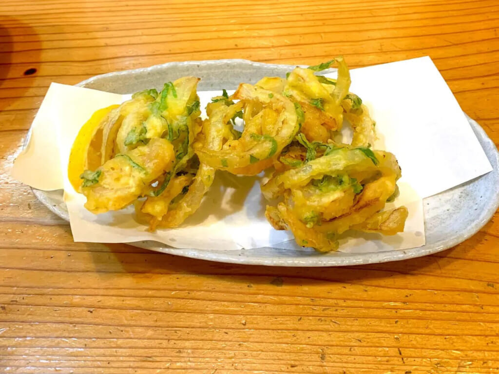 大正町の居酒屋「声聞(せいもん)」では冷凍食品などは一切使用しない女将さんこだわりの美味しい食事をすることができます!!