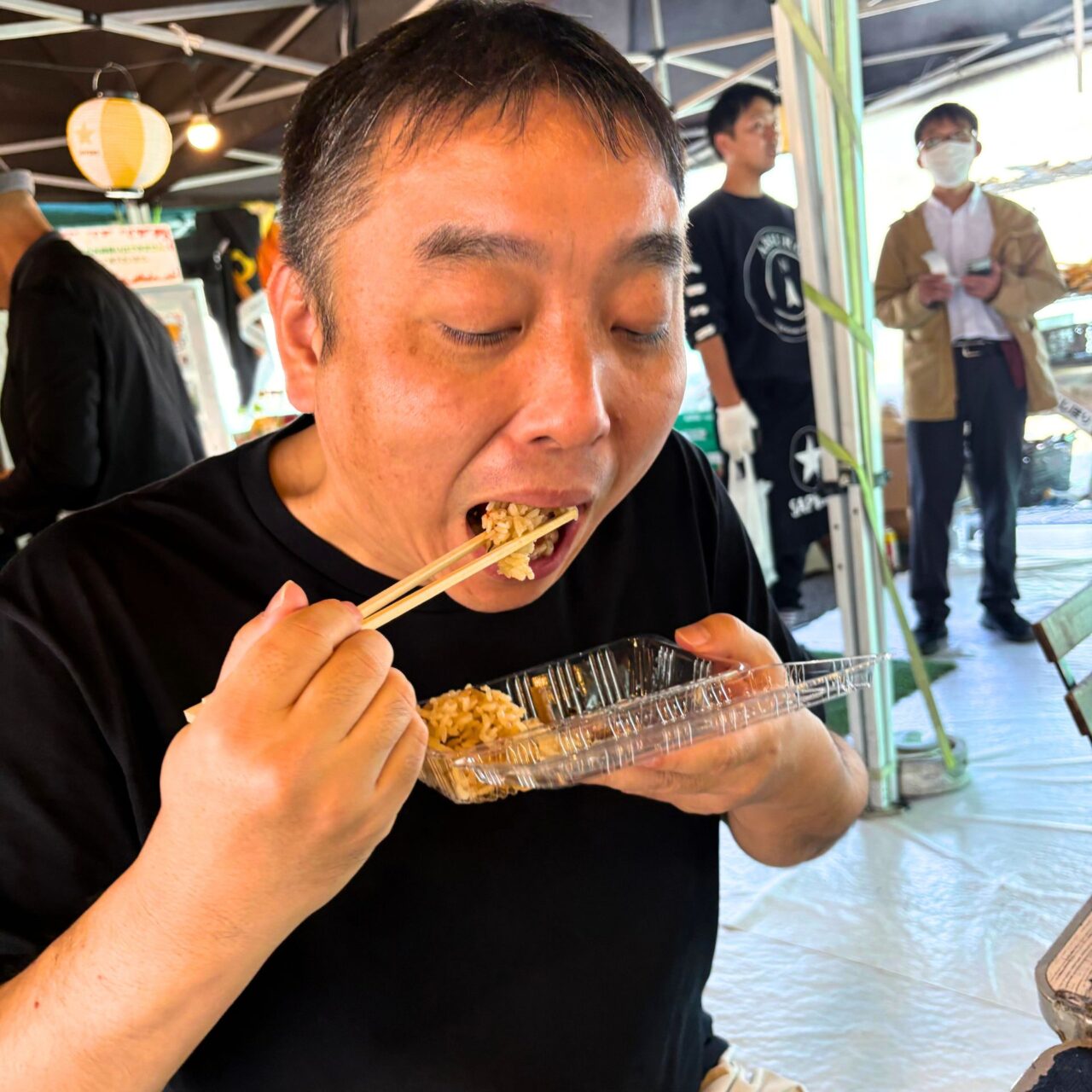 【今治市】宮城産の牡蠣を満喫! 「出張カキ小屋 牡蠣奉行」に行ってみました!