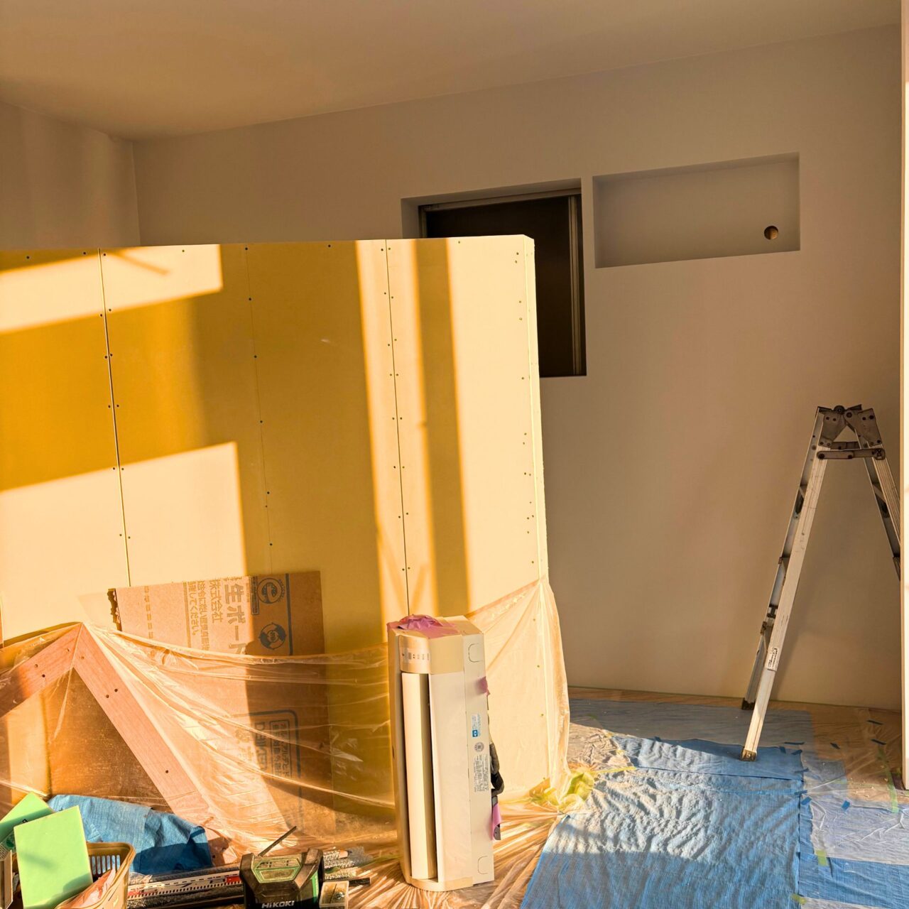 【今治市】12月9日、郷本町に新しい洋服屋さん「reverbere(レヴェール)」がオープン予定!