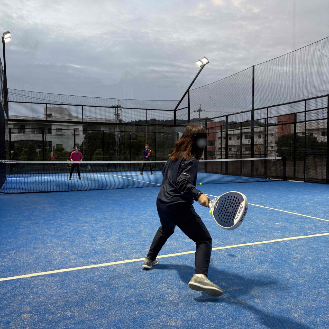 【今治市】11/2にオープンした「パデルビスタ今治」に11月15日(土)、11月16日(日)に北尾 太一選手がやってくる!