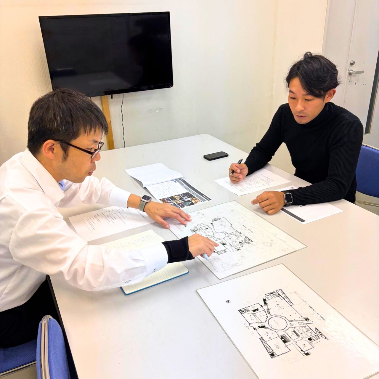 【今治市】ワールドプラザにイルミネーションツリーがやってくる⁉ 12月19日から3日間、クリスマスマーケットが開催!