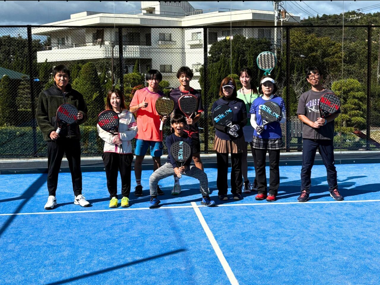 【今治市】日本トップレベルの選手たちが集結! パデルビスタ今治の「オープニングフェスタ」を体験!