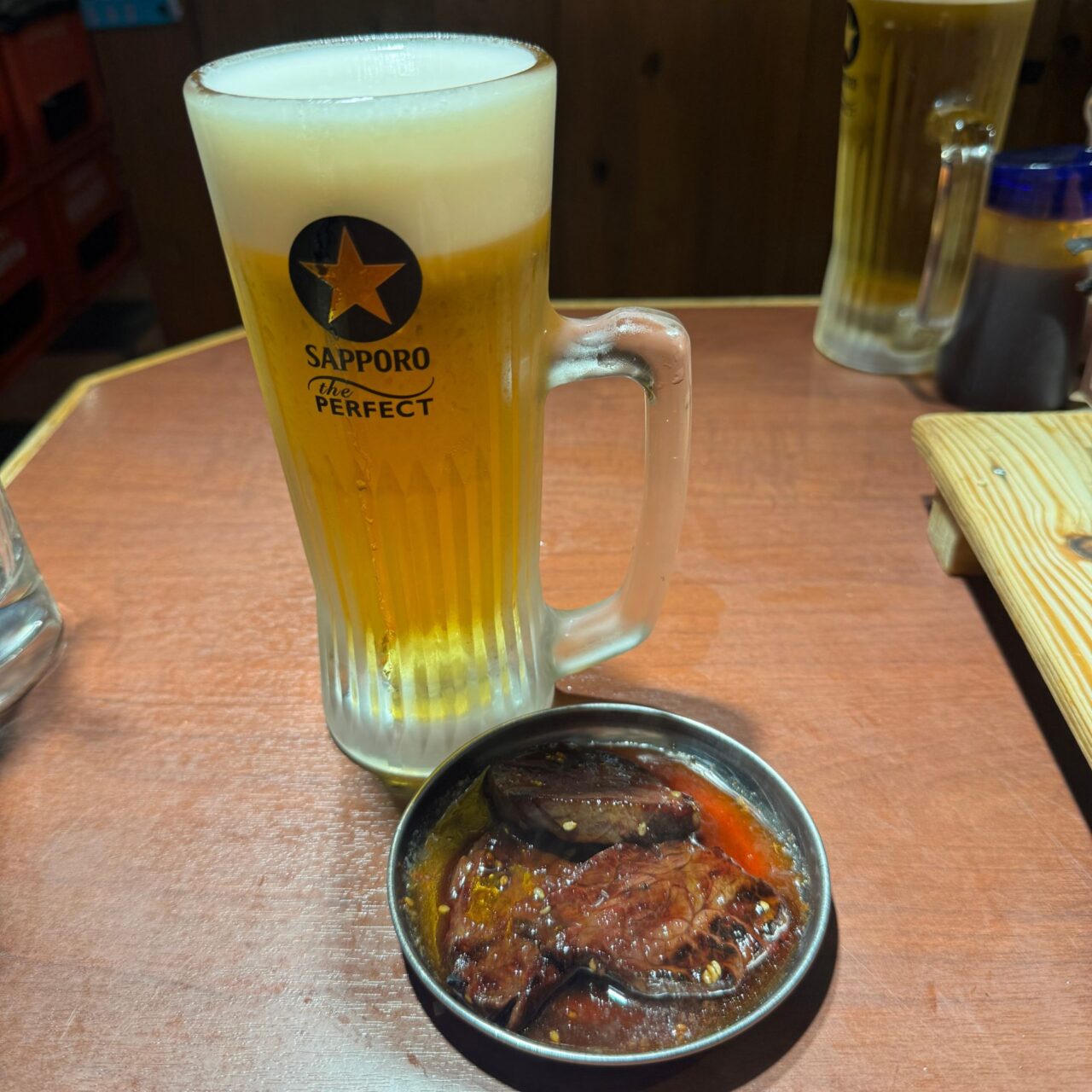 【今治市】「ホルモン酒場アブリヤ阿部商店」で味わう厚切り牛タンと地域愛