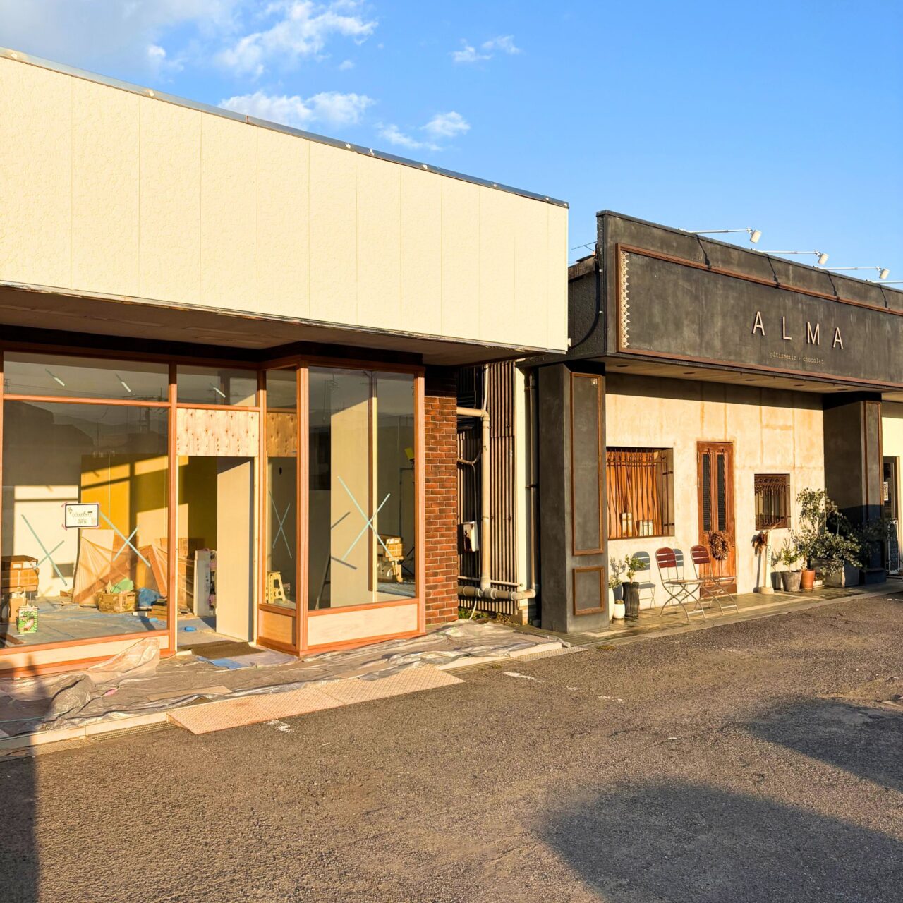 【今治市】12月9日、郷本町に新しい洋服屋さん「reverbere(レヴェール)」がオープン予定!