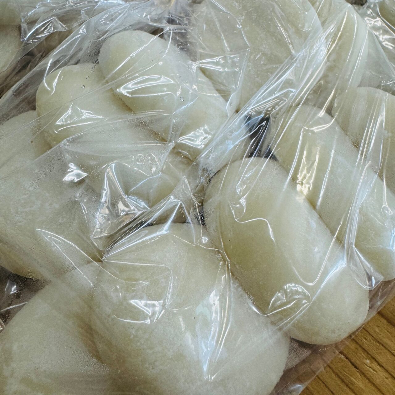 【今治市】創業270年以上「あわびや餅店」へ。つきたて餅・バズったモッフル・手作り桜餅が勢揃い