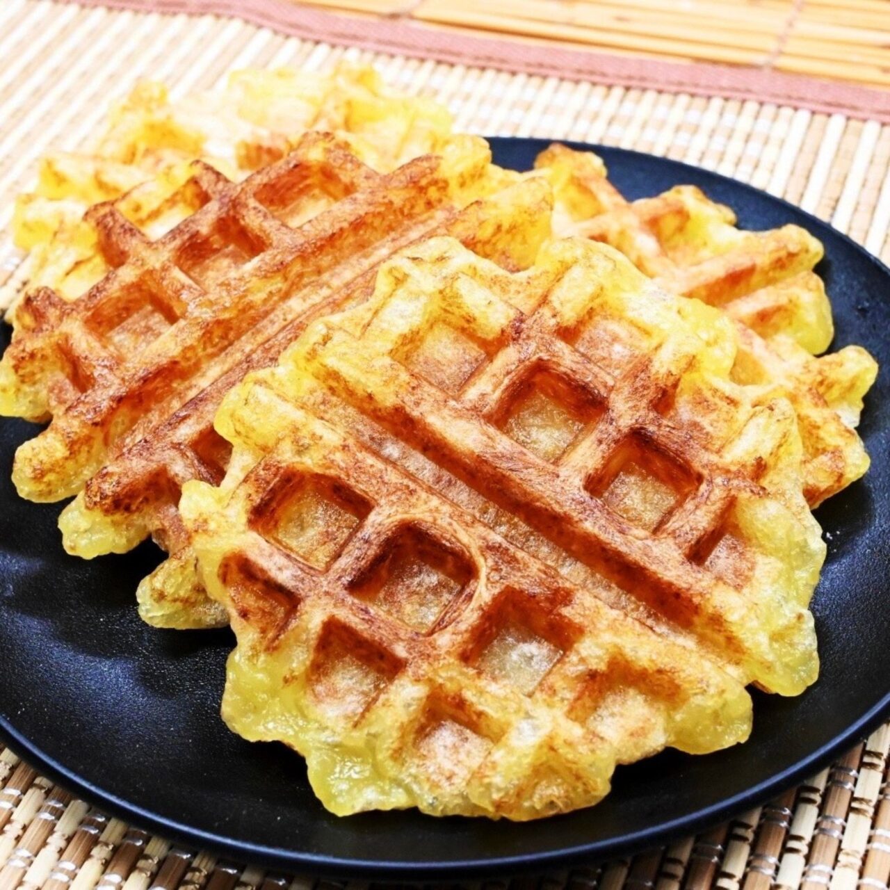 【今治市】創業270年以上「あわびや餅店」へ。つきたて餅・バズったモッフル・手作り桜餅が勢揃い