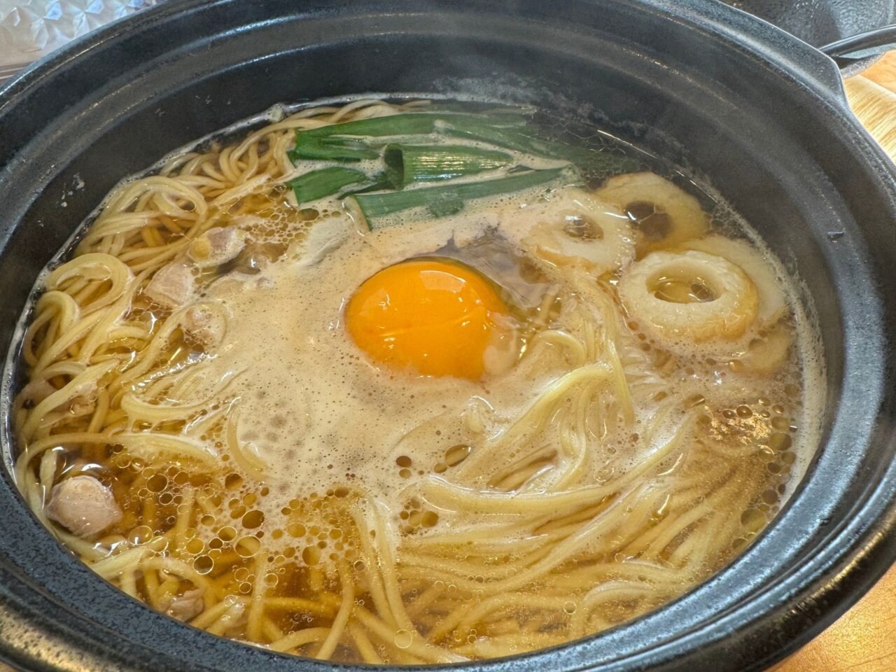 【今治市】東村のラーメン屋さんトリトンラーメンで12月限定「高知名物鍋焼きラーメン」が登場!