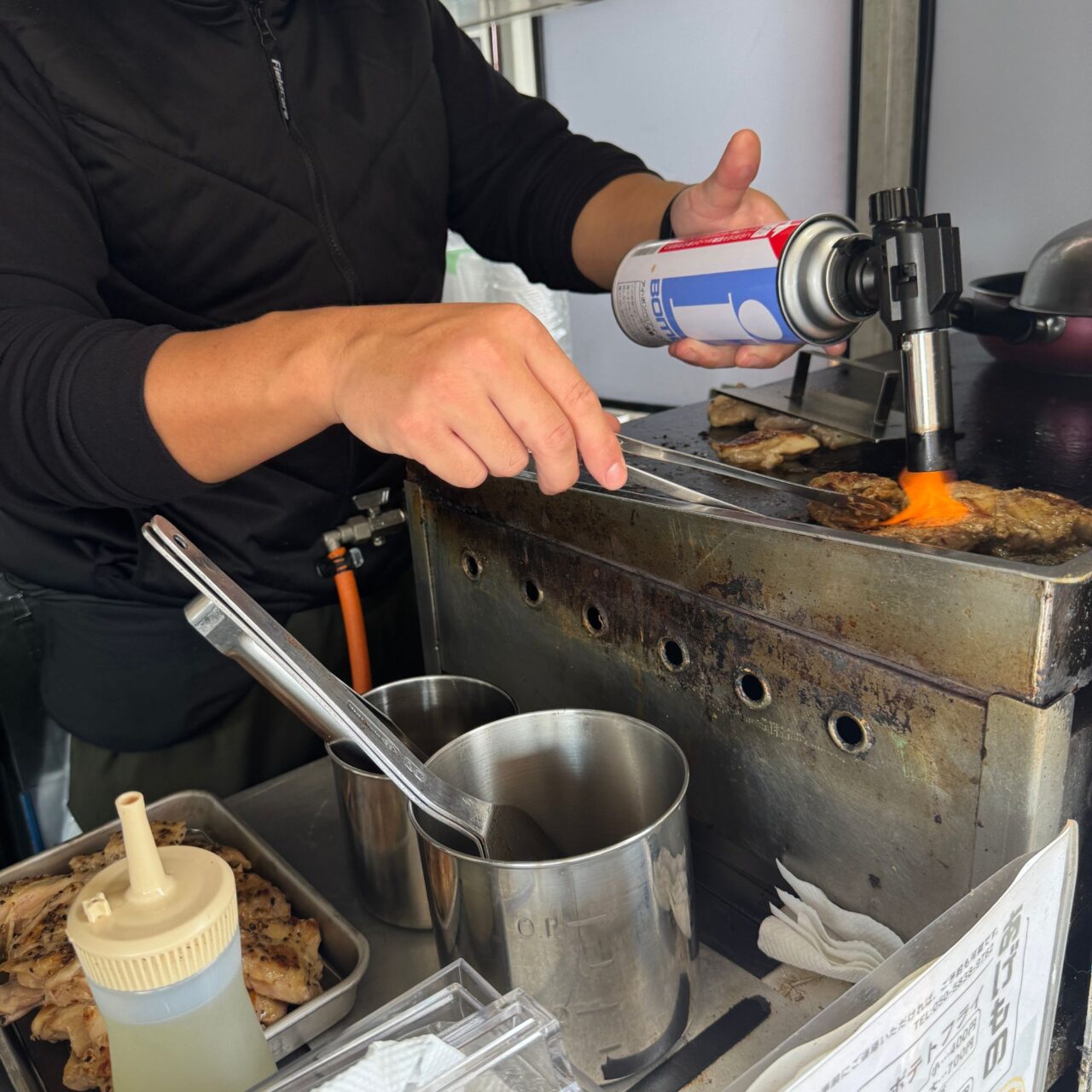 【今治市】「今治チキン」って知ってる? 2日仕込みの低温調理が生むこだわり鳥料理キッチンカー