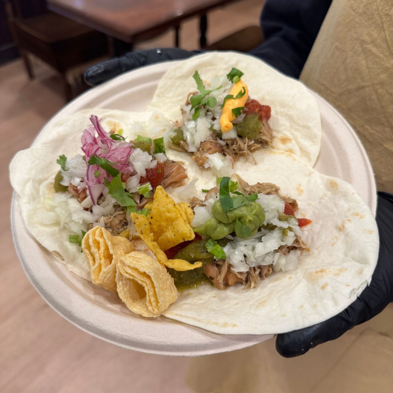 【今治市】毎月2回だけの限定オープン! タコス専門店の「ilL TACOS(イルタコス)」くろごま団地にやってきた