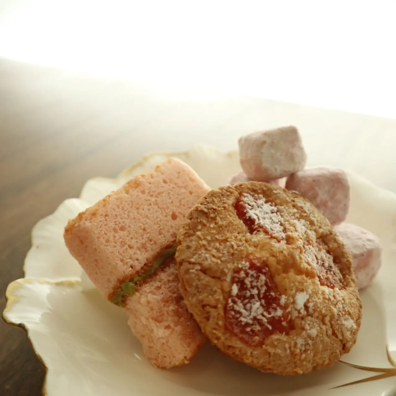 【今治市】西洋菓子ツカサの春限定スイーツ3選 桜といちごの新作が登場中!