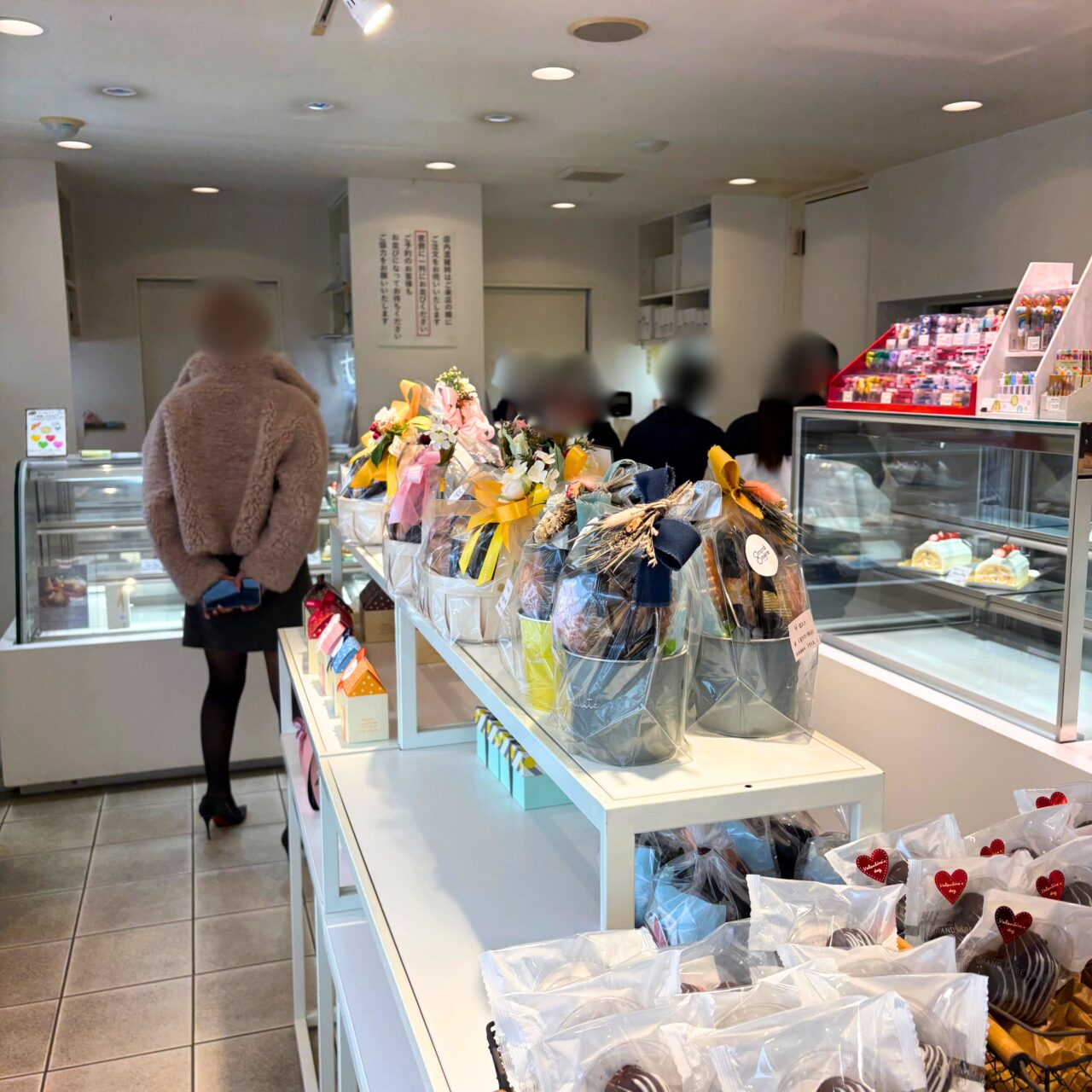 【西条市】迫るバレンタイン! 「パティスリーグランメール」の期間限定スイーツたちをご紹介