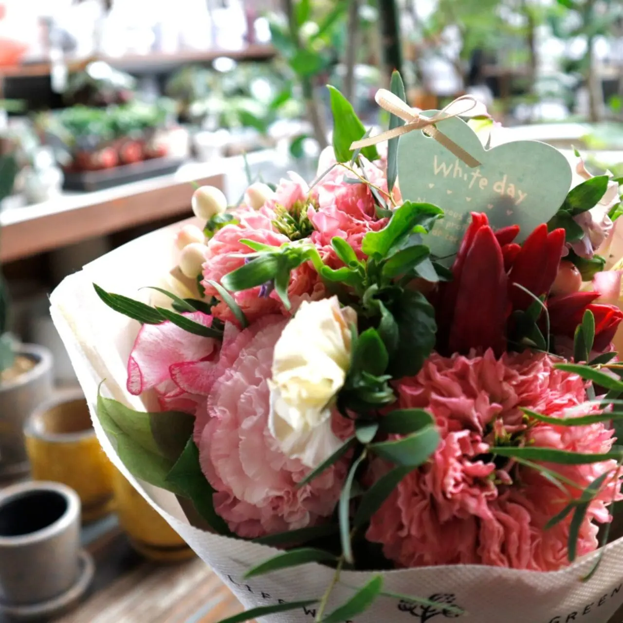 【今治市】「季節の花 花心」2026年ホワイトデー特集。今治で花瓶不要エコブーケ