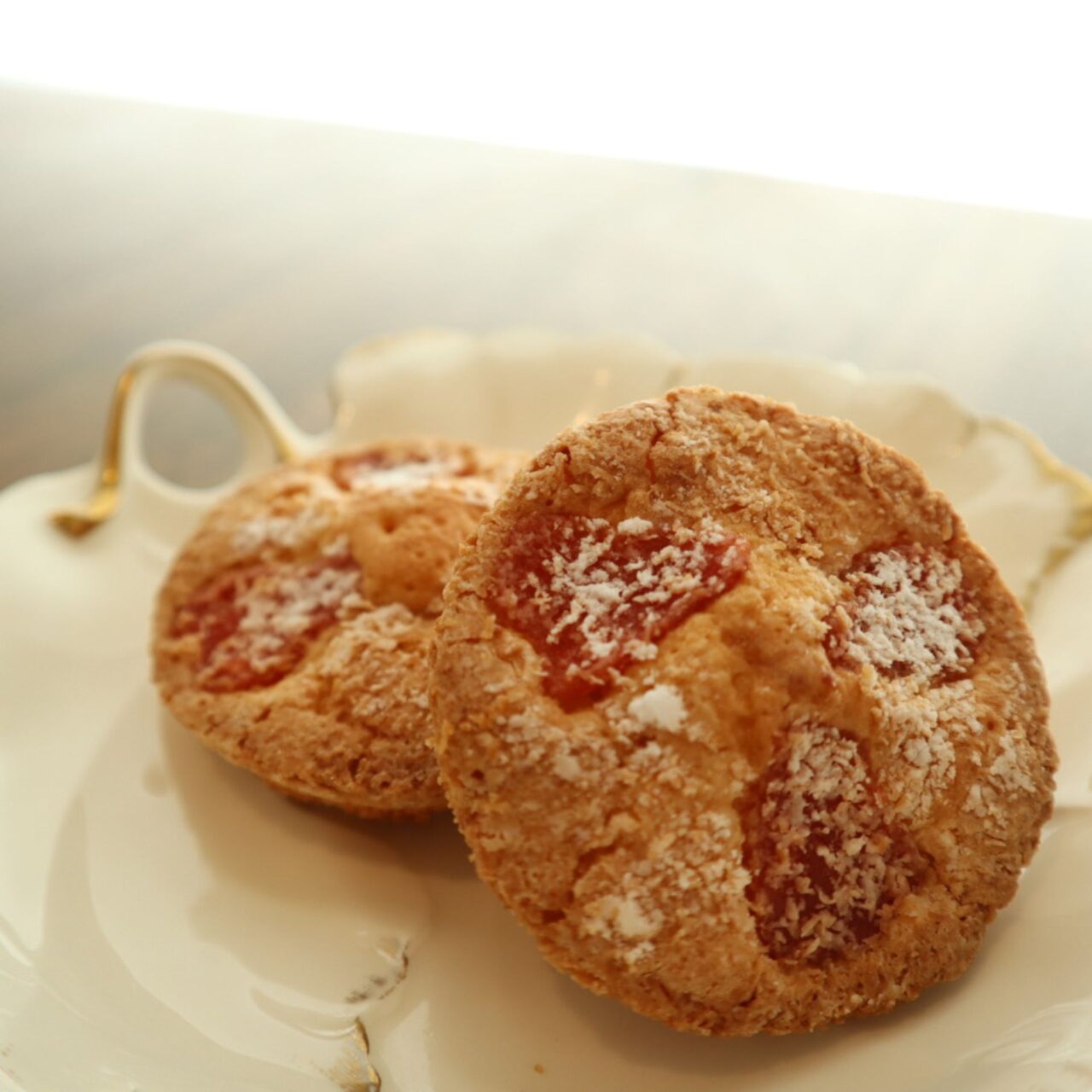 【今治市】西洋菓子ツカサの春限定スイーツ3選 桜といちごの新作が登場中!