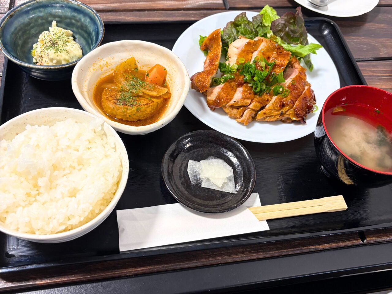 【今治市】美味しいランチが600円! 安価で飲食を提供する「ICHIE」の想い
