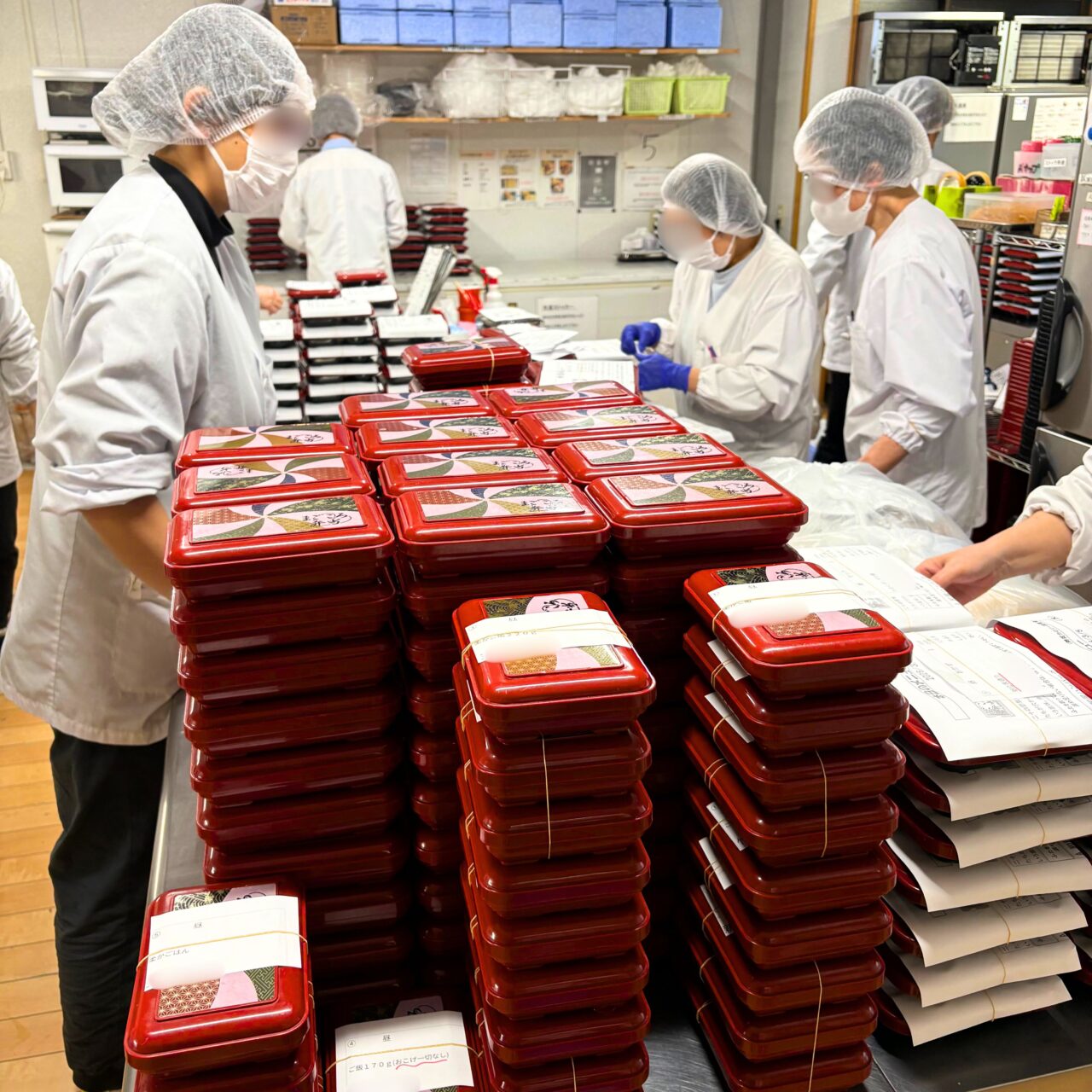 【今治市・西条市】高齢者向けの宅配お弁当「まごころ弁当今治・西条店」の地域密着サービスをご紹介!