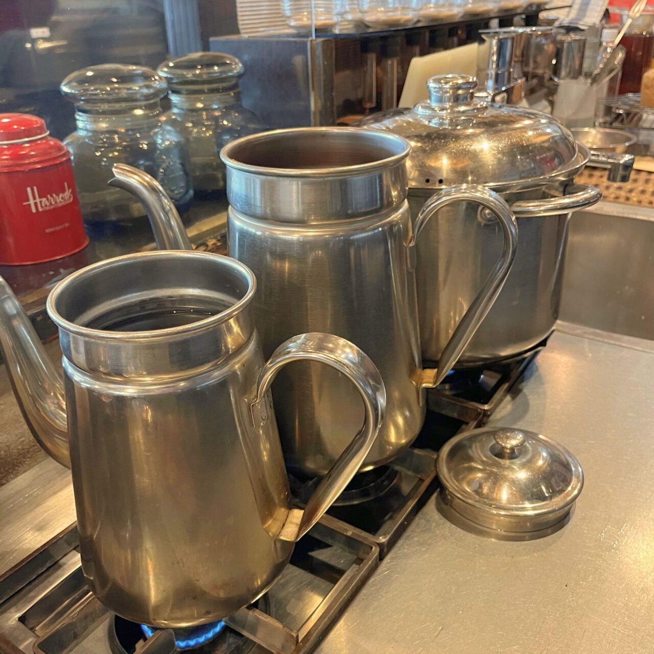 【今治市】珈琲浪漫パイプのけむり閉店。50年の感謝を込めたサンクスセール開催へ