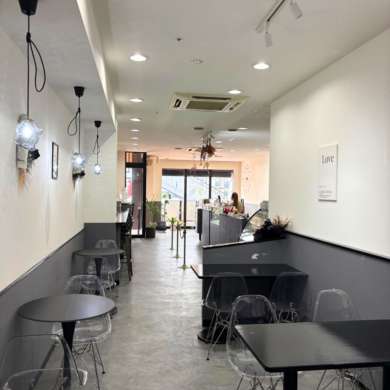 ラシャンドシエル今治ワールドプラザ店の内装