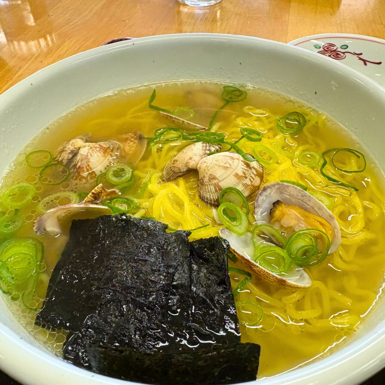 届いたあさりバターラーメン