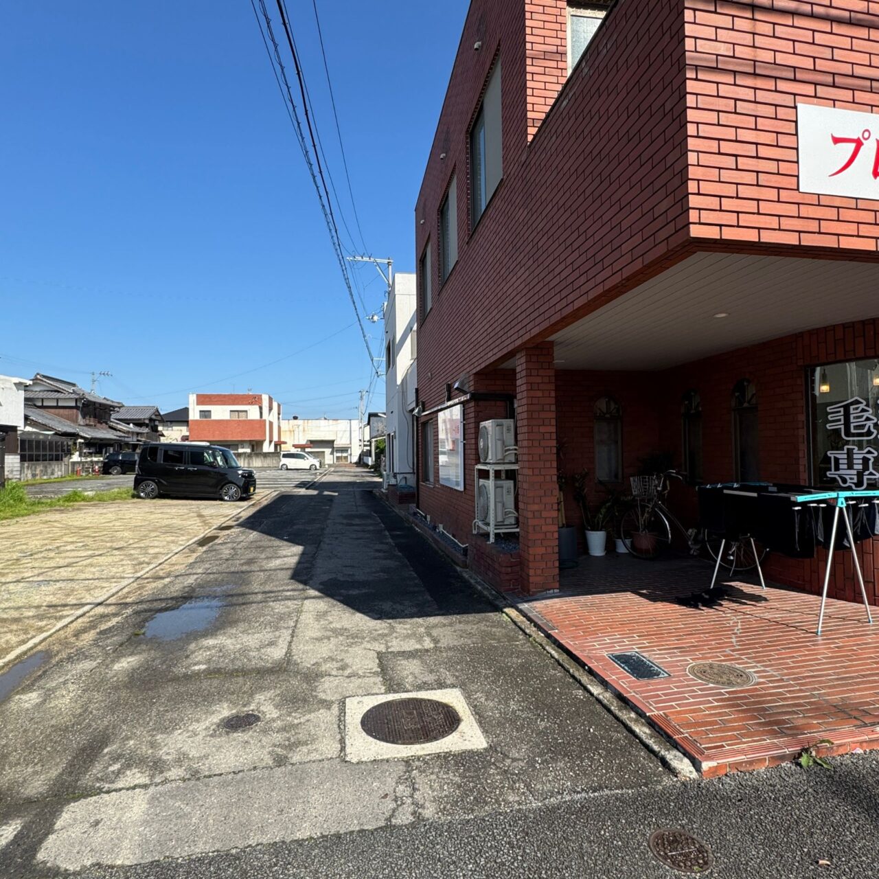 プロエレガントカラー今治常盤店の駐車場