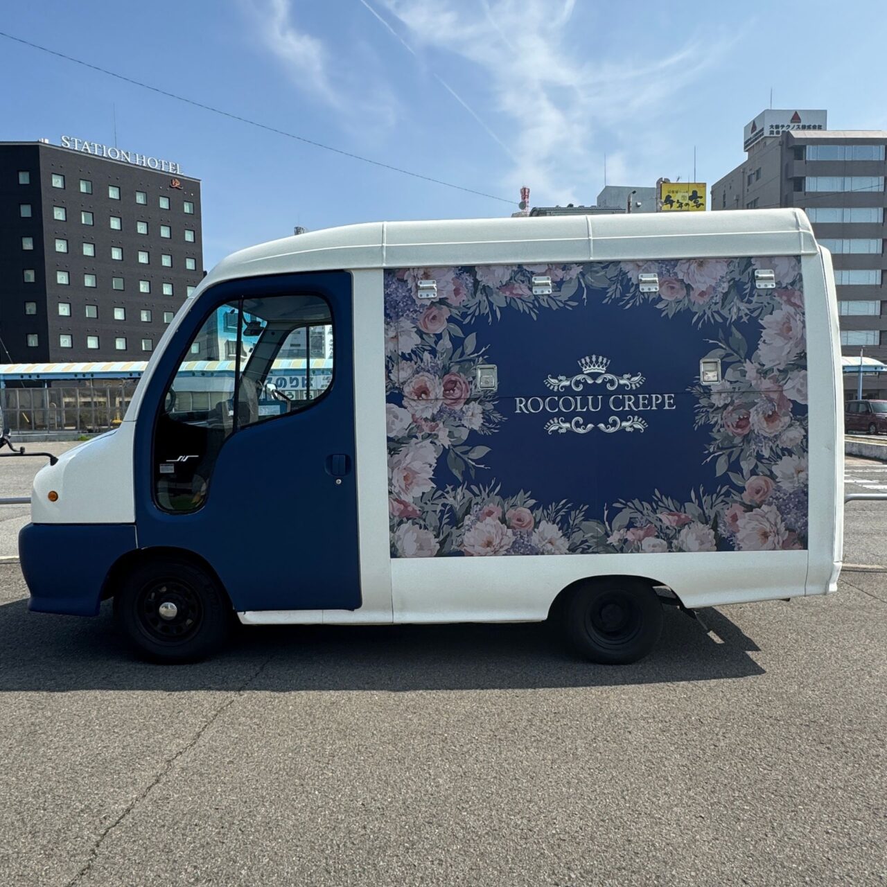 キッチンカーの画像