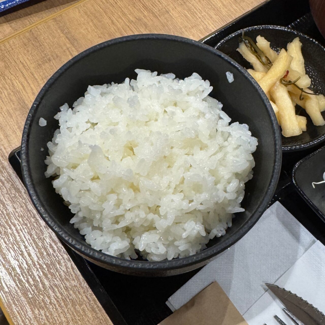 唐揚げ食堂 ごいち イオンモール今治新都市店 の白ごはん