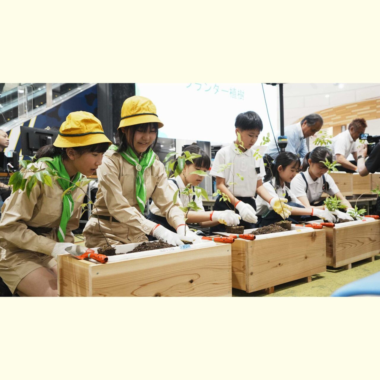 全国植樹祭えひめ2026の植樹風景