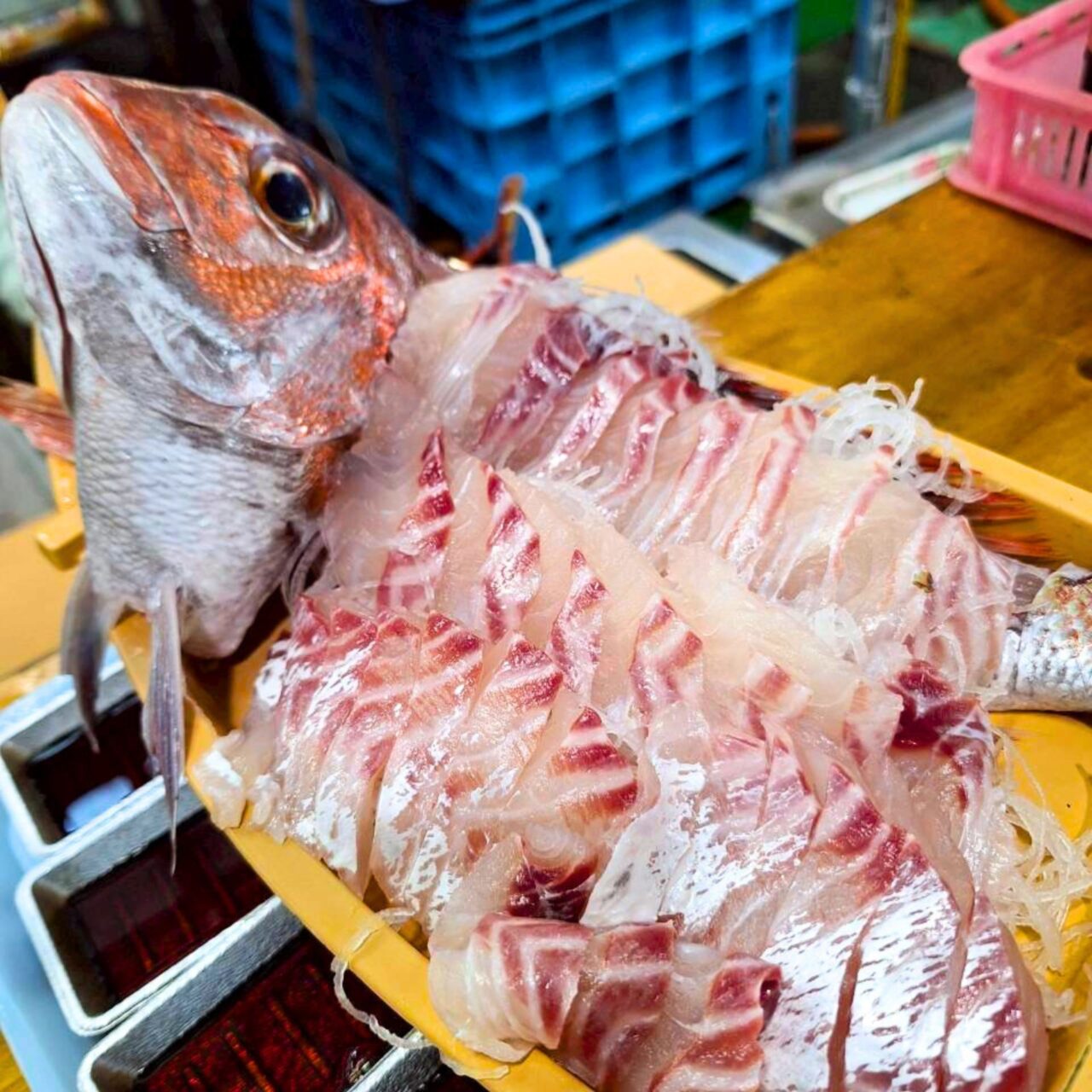 いきいき館で提供されている鯛のお刺身