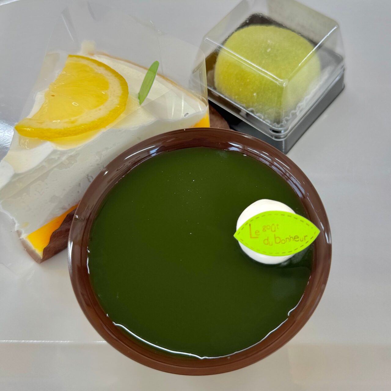 一六本舗 大西店の新宮抹茶のケーキ