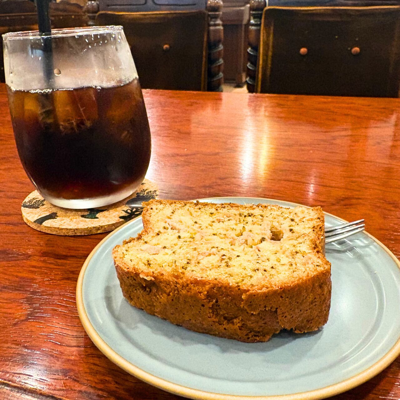 コーヒーとケーキのセット