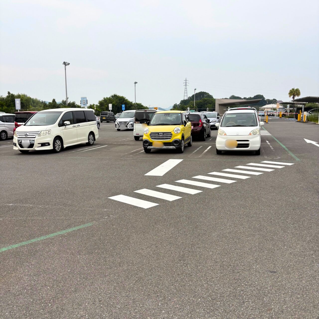 イオンモール今治新都市の駐車場